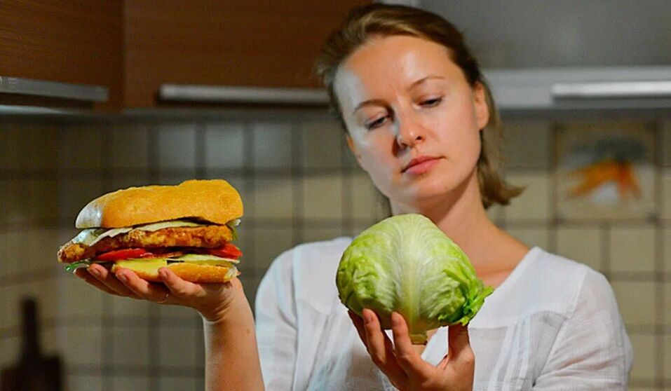 Pros and cons of Dukan diet